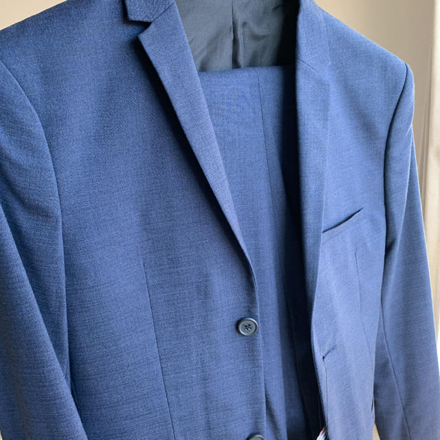 H&M(エイチアンドエム)のH&M【タグ付き!】SUPPER SKINNY FIT 新品スーツ メンズのスーツ(セットアップ)の商品写真