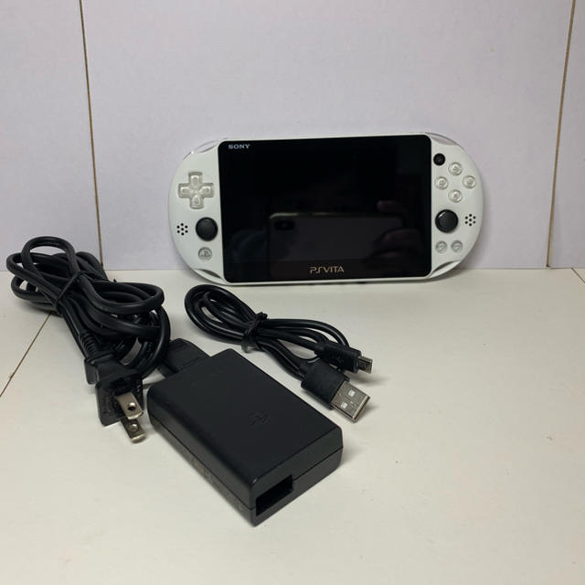 PlayStation®Vita（PCH-2000シリーズ） Wi-FiモデルPS_Vita