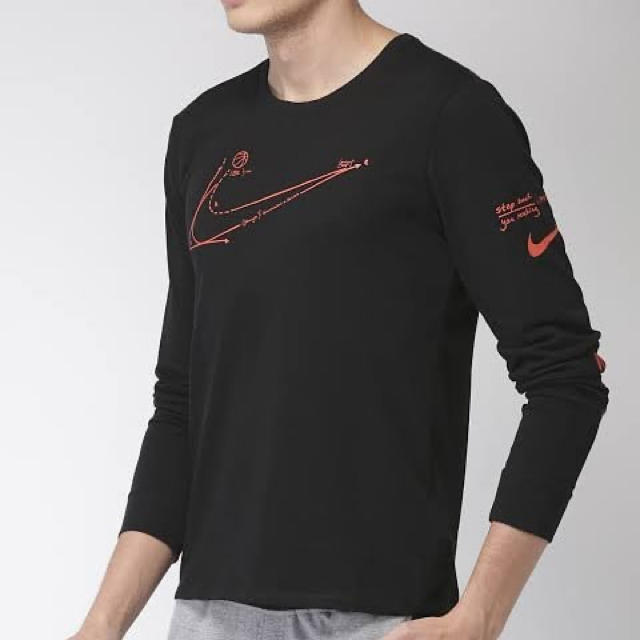 NIKE(ナイキ)のナイキ ロンT XLサイズ バスケットボール メンズのトップス(Tシャツ/カットソー(七分/長袖))の商品写真