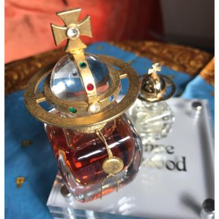 ヴィヴィアンウエストウッド(Vivienne Westwood)の値下げ★ヴィヴィアンウエストウッド ビンテージ香水(香水(女性用))