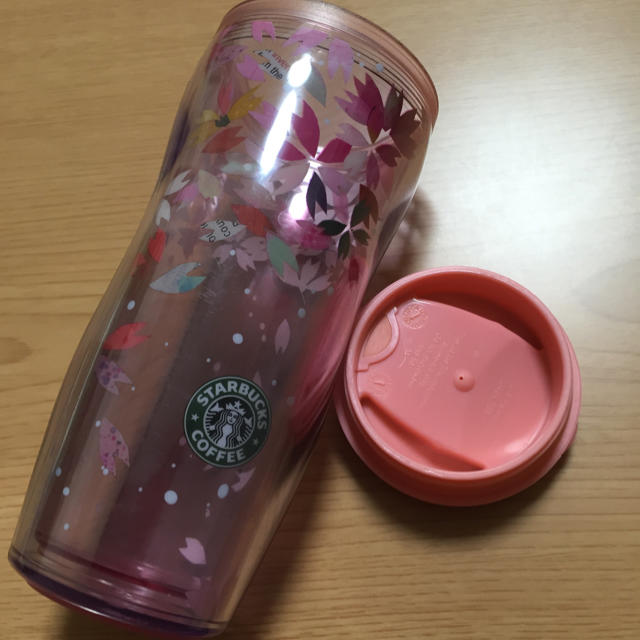 Starbucks Coffee(スターバックスコーヒー)の【確認用】スタバ ＊さくらタンブラー インテリア/住まい/日用品のキッチン/食器(容器)の商品写真