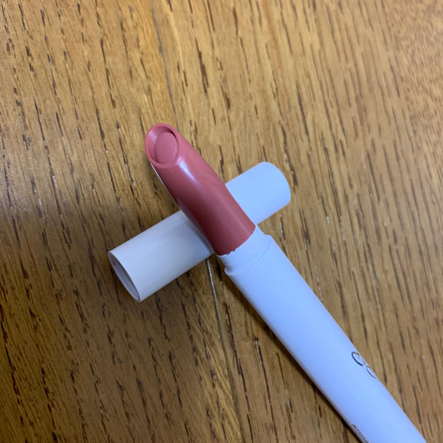 colourpop(カラーポップ)のcolourpop　リップ コスメ/美容のベースメイク/化粧品(口紅)の商品写真
