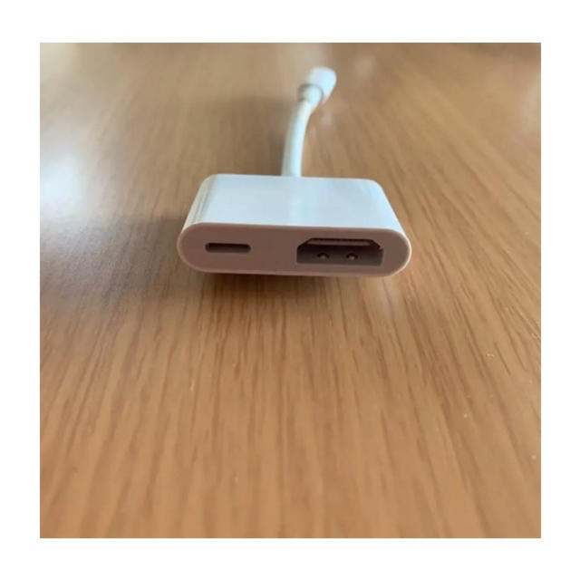 Apple(アップル)の12/1 純正Apple❤︎HDMIアダプター スマホ/家電/カメラのテレビ/映像機器(映像用ケーブル)の商品写真