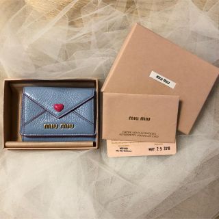 MIU MIU(財布 ・ ブルー・ネイビー/青色系)のフリマアイテム一覧 MIU MIU(財布 ・ ブルー・ネイビー/青色系)のフリマアイテム一覧
