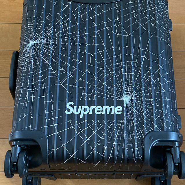 ＼半額SALE／ Supreme - キャビンプラス rimowa 最安値supreme トラベルバッグ/スーツケース
