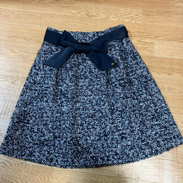 BURBERRY BLUE LABEL(バーバリーブルーレーベル)のチョロ様専用　⭐︎ブルーレーベルクレストブリッジ　ツィードミニスカート レディースのスカート(ミニスカート)の商品写真