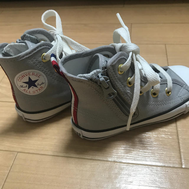 CONVERSE(コンバース)のriri様専用 キッズ/ベビー/マタニティのキッズ靴/シューズ(15cm~)(スニーカー)の商品写真