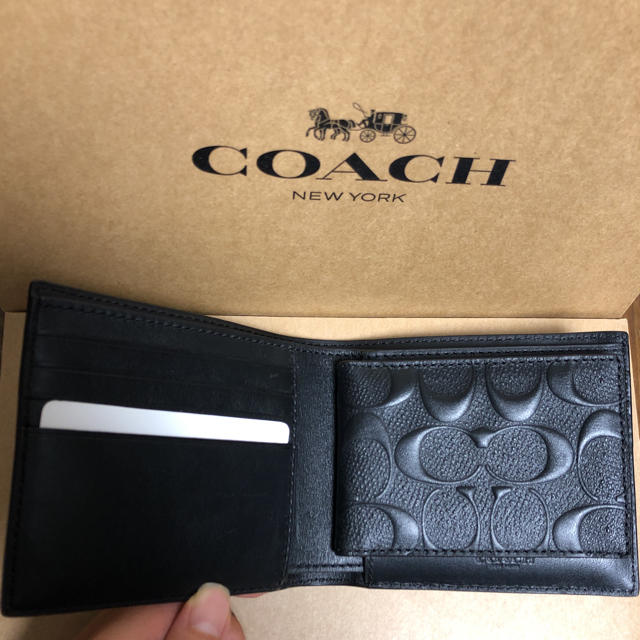 専用 【新品未使用】コーチ ブラック 二つ折り財布 エンボス加工