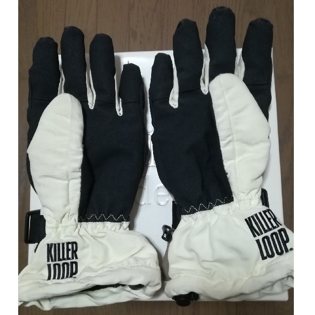 KILLER LOOP(キラーループ)のKILLER LOOP キラーループ スノボ グローブ　手袋 スポーツ/アウトドアのスノーボード(ウエア/装備)の商品写真