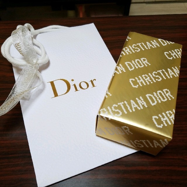 Christian Dior(クリスチャンディオール)の新品  ミスディオール ボディーミルク 200ml コスメ/美容のボディケア(ボディローション/ミルク)の商品写真