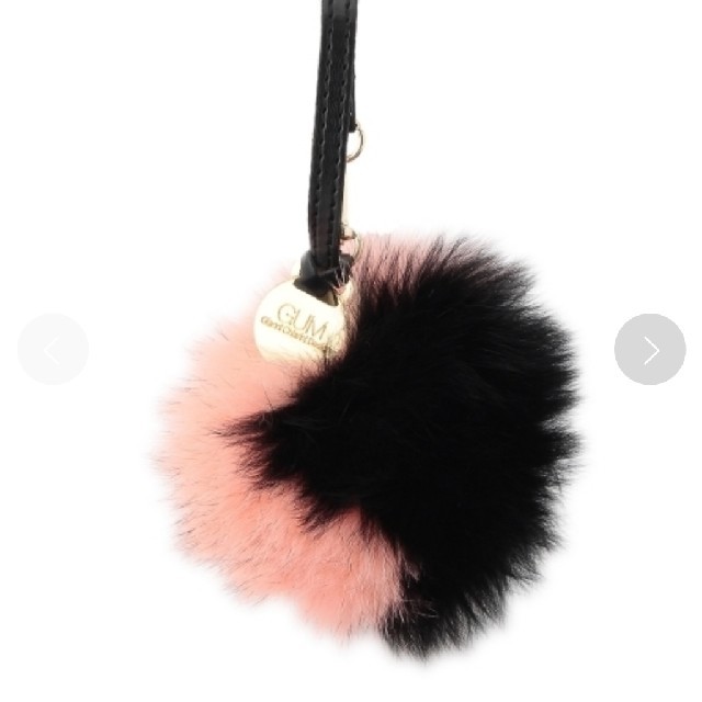 ジャンニキャリーニ ショルダーバッグ 美品♡ポンポン付き ファー