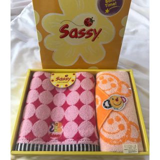 サッシー(Sassy)のSassy サッシー　フェイスタオル　ウォッシュタオル(タオル/バス用品)