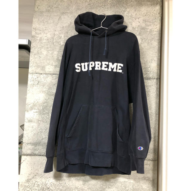 Supreme - supreme パーカー L 初期 チャンピオン リバース Supreme - supreme パーカー L 初期 チャンピオン リバース