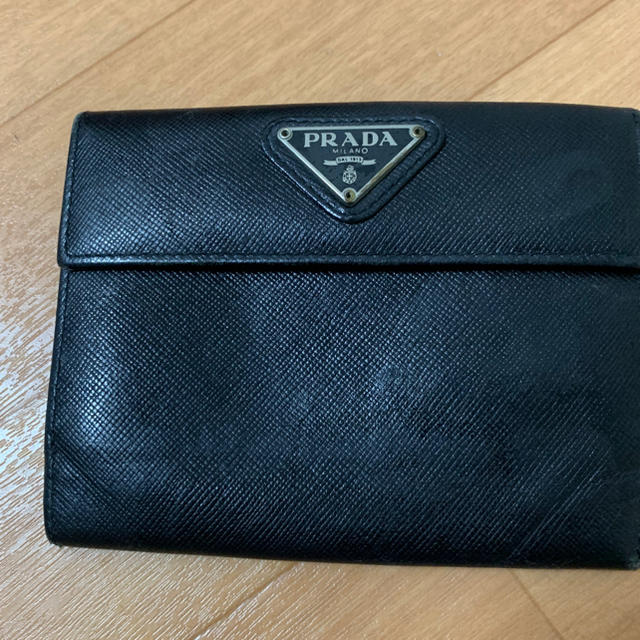 PRADA 折り畳み財布