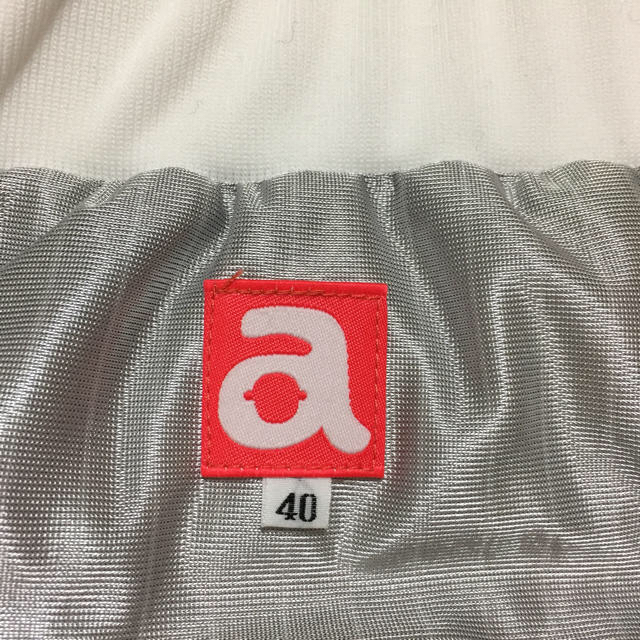 アルチビオ インナーパンツ付 ダウン スカート 40 スポーツ/アウトドアのゴルフ(ウエア)の商品写真