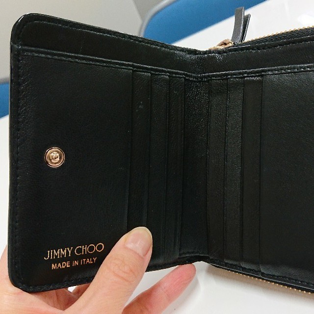 JIMMY CHOO(ジミーチュウ)のJIMMY CHOO ジミーチュウ  レジーナスタッズ レディースのファッション小物(財布)の商品写真