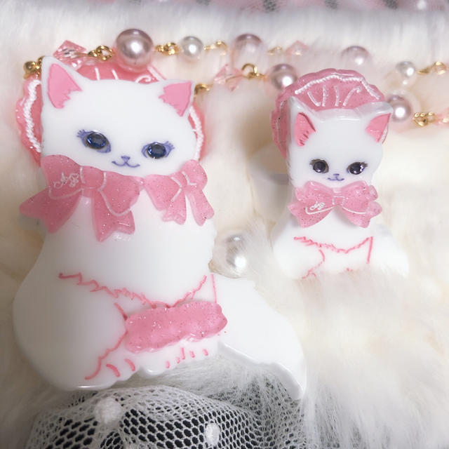 Angelic Pretty(アンジェリックプリティー)のAngelic pretty 猫 ネックレスとリング セット レディースのアクセサリー(ネックレス)の商品写真