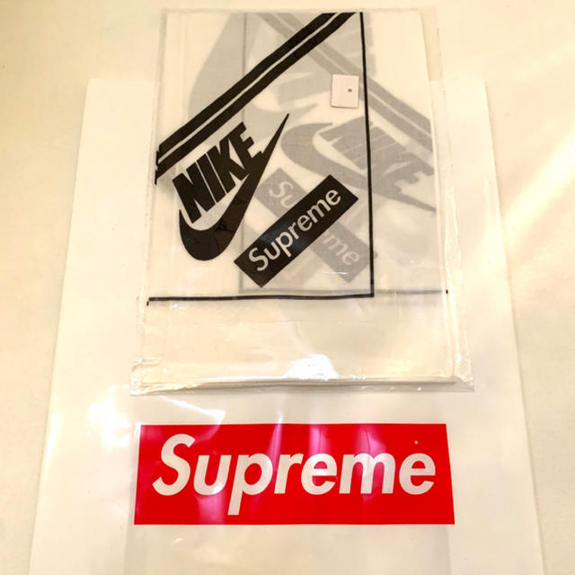 supreme nike バンダナ　白 | フリマアプリ ラクマ