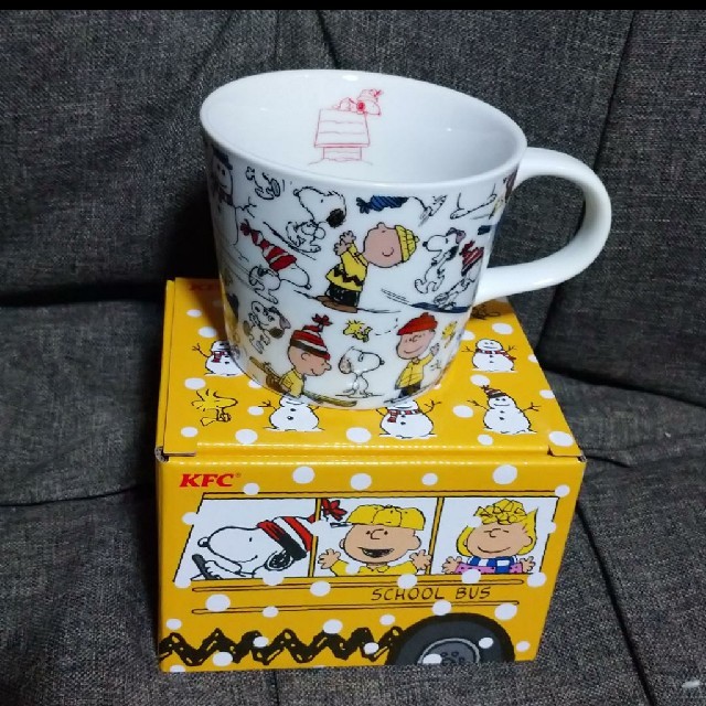 Snoopy ケンタッキー スヌーピーマグ レアカラーの通販 By Alba2841 S Shop スヌーピーならラクマ