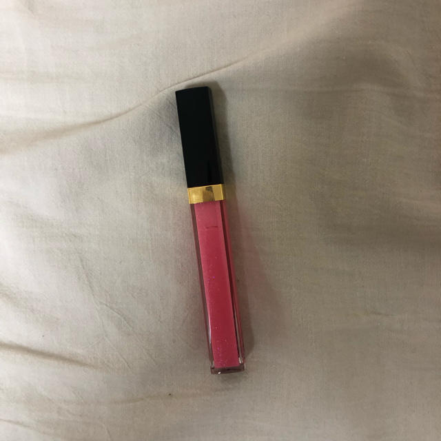 CHANEL(シャネル)のCHANEL Rouge coco gross 728 コスメ/美容のベースメイク/化粧品(リップグロス)の商品写真