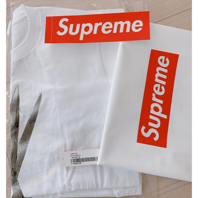 Supreme(シュプリーム)のsupreme 新品Tシャツ メンズのトップス(Tシャツ/カットソー(半袖/袖なし))の商品写真