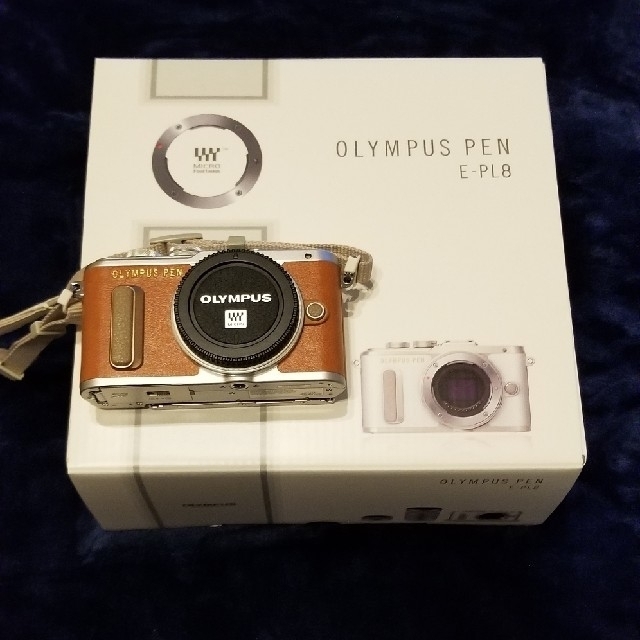 OLYMPUS(オリンパス)の本日限り！OLYMPUS PEN  E-PL8 EZ ダブルズームキット スマホ/家電/カメラのカメラ(ミラーレス一眼)の商品写真