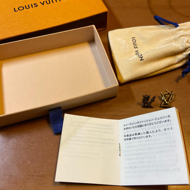 LOUIS VUITTON(ルイヴィトン)のLOUIS VUITTON ピアス メンズのアクセサリー(ピアス(両耳用))の商品写真