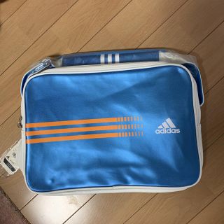 アディダス(adidas)のスポーツエナメルバック中型新作新品(その他)