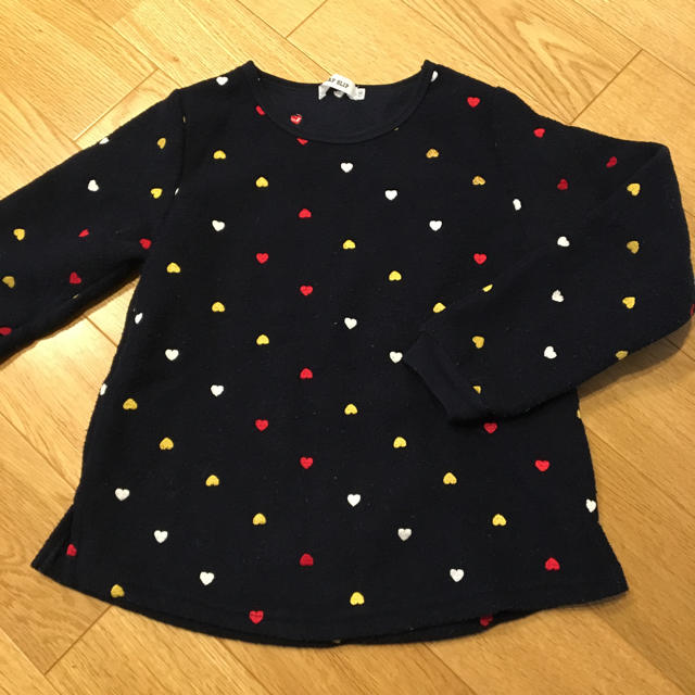 BeBe(ベベ)のべべ トレーナー キッズ/ベビー/マタニティのキッズ服女の子用(90cm~)(ニット)の商品写真