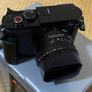ライカ(LEICA)のライカ Leica Q2 美品　オマケ多数(コンパクトデジタルカメラ)
