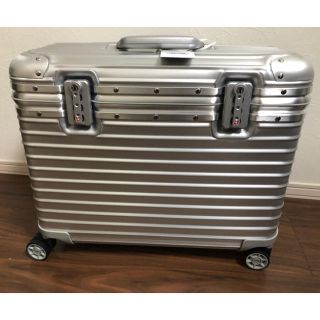 リモワ パイロットRimowa pilot trolley 34L 未使用 廃盤