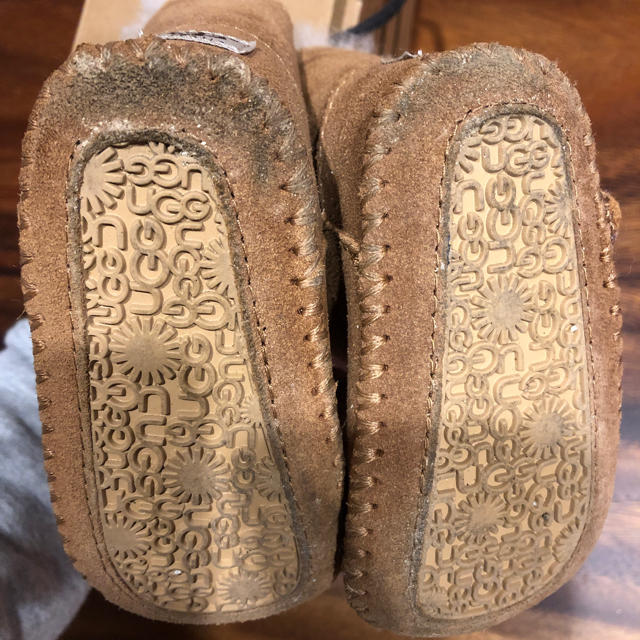 UGG(アグ)のUGG ベビーブーツ キッズ/ベビー/マタニティのベビー靴/シューズ(~14cm)(ブーツ)の商品写真