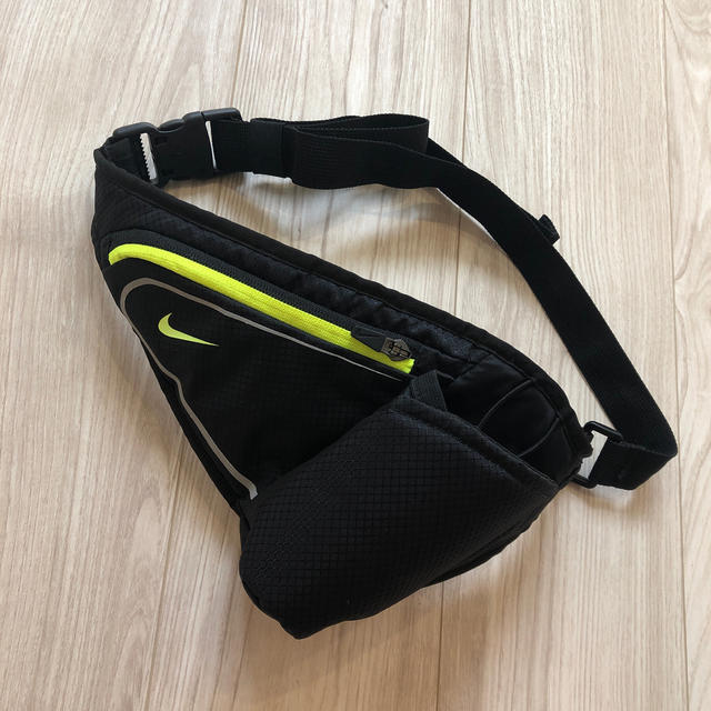 Nike Nike ランニングポーチの通販 By 𝚌 𝚊 𝚗 𝚡 𝚡 𓂃 ナイキならラクマ Nike Nike ランニングポーチの通販 By 𝚌 𝚊 𝚗 𝚡 𝚡 𓂃 ナイキならラクマ