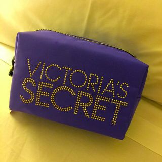 ヴィクトリアズシークレット(Victoria's Secret)のVICTORIA'SSECRETポーチ (ポーチ)