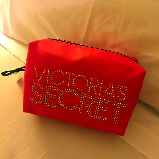 Victoria's Secret(ヴィクトリアズシークレット)のVICTORIA'SSECRETポーチ  レディースのファッション小物(ポーチ)の商品写真