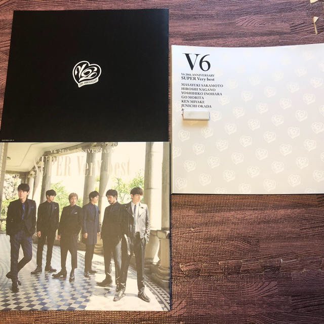 V6 20th anniversary super very best 受注限定 エンタメ/ホビーのタレントグッズ(アイドルグッズ)の商品写真