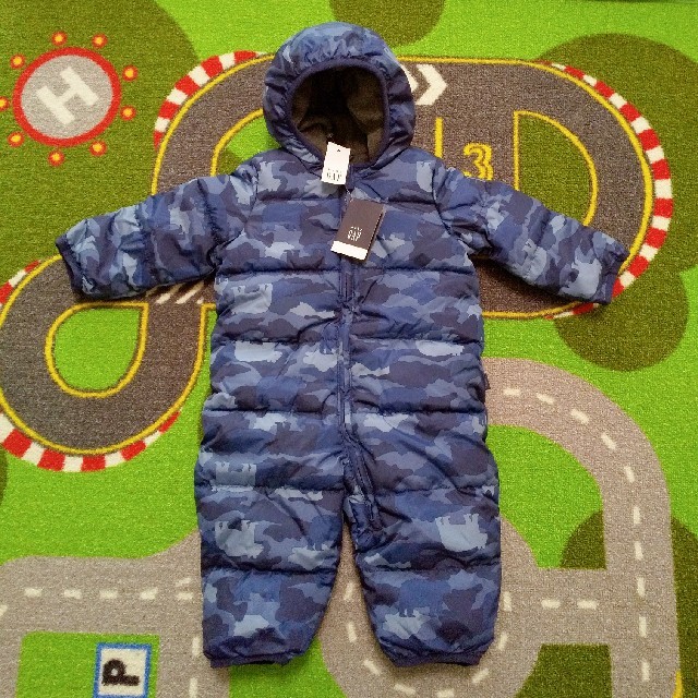 babyGAP(ベビーギャップ)の新品☆ベビーギャップ☆くま柄☆ジャンプスーツ 60 キッズ/ベビー/マタニティのベビー服(~85cm)(カバーオール)の商品写真