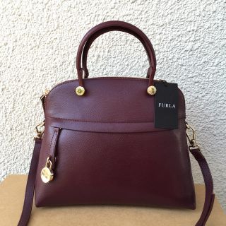 フルラ(Furla)の2015秋冬新品フルラ正規パイパーバッグ(ハンドバッグ)