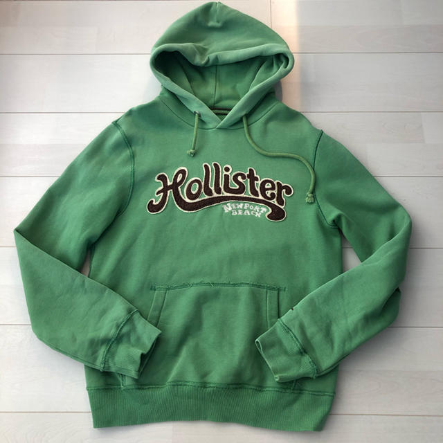 Hollister(ホリスター)のホリスター　パーカー　Ｓサイズ　グリーン メンズのトップス(パーカー)の商品写真