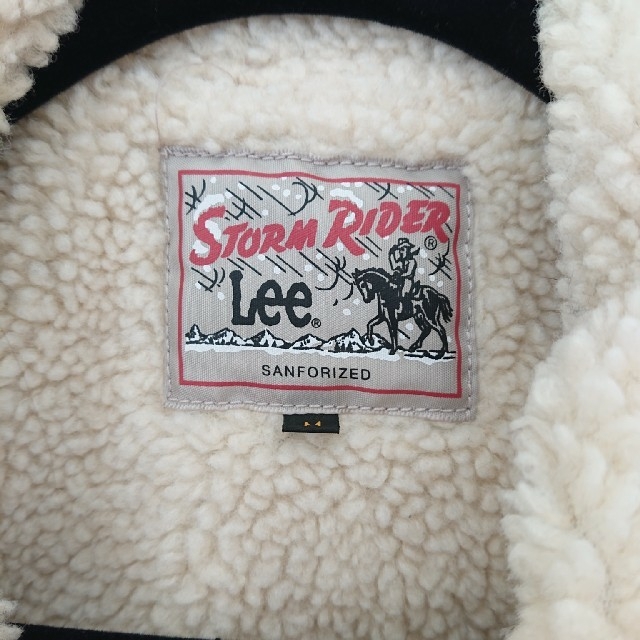 Lee(リー)のNANA様専用Lee ボアジャケット Mサイズ 未使用 レディースのジャケット/アウター(ブルゾン)の商品写真