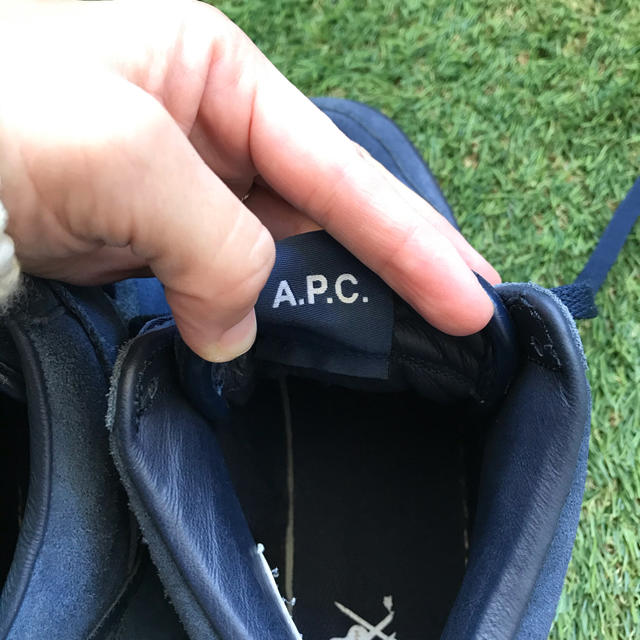 A.P.C(アーペーセー)のA.P.C NIKE コラボスニーカー レディースの靴/シューズ(スニーカー)の商品写真