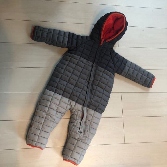 THE NORTH FACE(ザノースフェイス)のオールインワン キッズ/ベビー/マタニティのキッズ服男の子用(90cm~)(ジャケット/上着)の商品写真