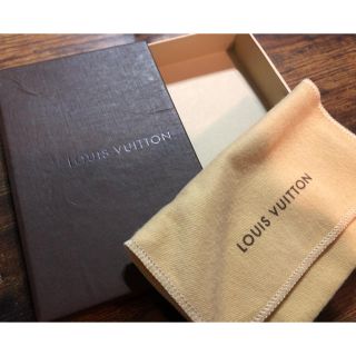 ルイヴィトン(LOUIS VUITTON)のルイヴィトン　箱(ショップ袋)