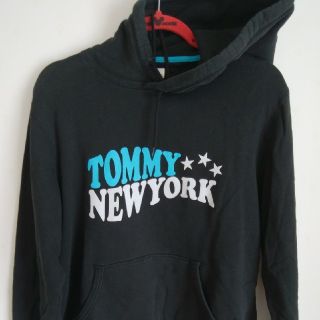 トミー(TOMMY)のTOMMYパーカー(パーカー)