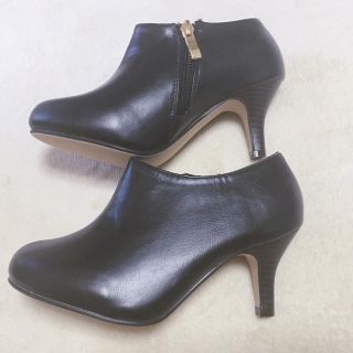 小さいサイズ ❁ 新品 黒ブーティ(ブーティ)