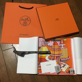 エルメス(Hermes)のエルメススカーフ　カレ90 2019秋冬　新品(スカーフ)