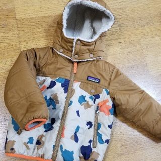 パタゴニア(patagonia)のパタゴニア  リバーシブルアウター　2T(ジャケット/上着)