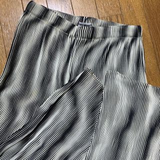 イッセイミヤケ(ISSEY MIYAKE)のISSEY MIYAKEパンツ(その他)