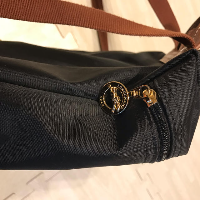 LONGCHAMP(ロンシャン)のLongchamp ロンシャン　バックパック　noir ブラック レディースのバッグ(リュック/バックパック)の商品写真