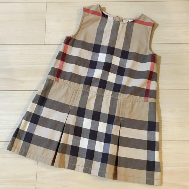 人気No.1】 BURBERRY 104㎝ 4Y ワンピース バーバリー 専用!【美品